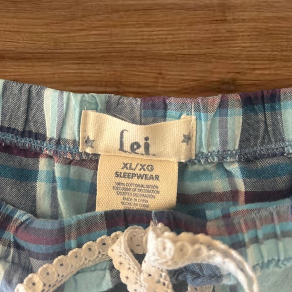 SOLD - Picture 4 of 5